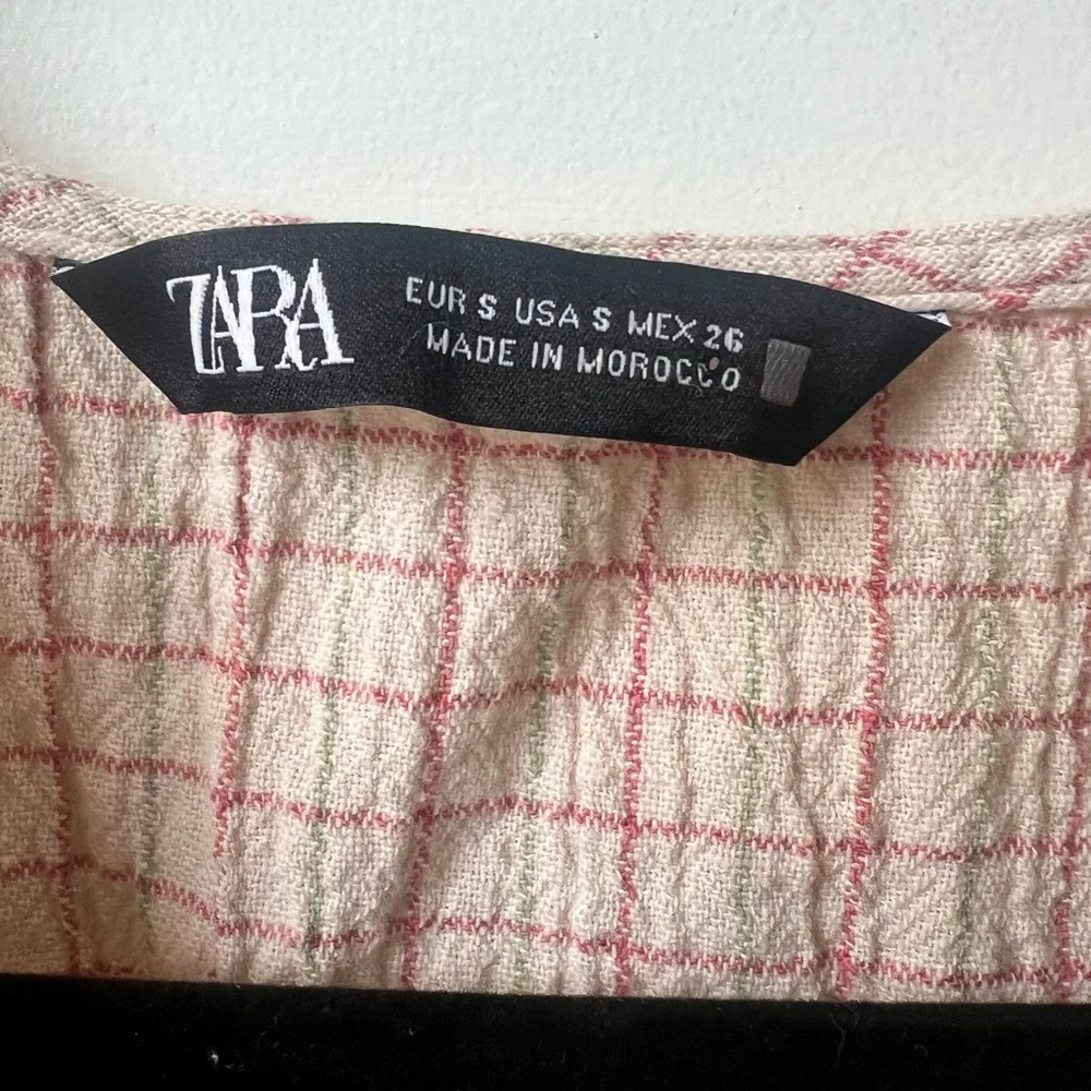 Zara Checkered Cropped Blouse - Cream and Red - Picture 2 of 2